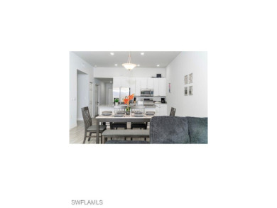 Gorgeous duplex on a Gulf Access canal! 6 bedrooms, 4 full - photo 7