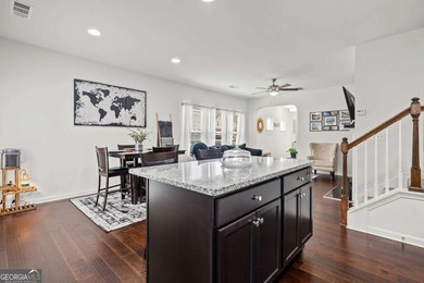 Beautifully maintained 3-bedroom, 2.5-bath end unit townhome in - photo 15