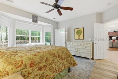 Desirable Wren Villa in the sought after Sun City Community with - photo 16