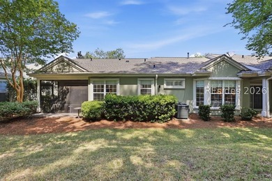 Desirable Wren Villa in the sought after Sun City Community with - photo 28