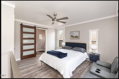 All furniture can convey with the property! Welcome to this - photo 6