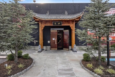 Investment Opportunity Prime Commercial Property for Sale in - photo 3