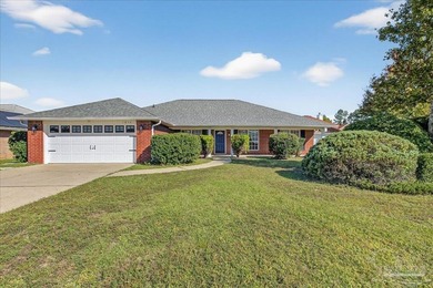 PRICE IMPROVED ON THIS LAKE FRONT HOME. BRING YOUR HOME - photo 3