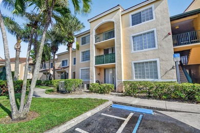 Welcome to this well-appointed two-bedroom, two-bathroom - photo 23