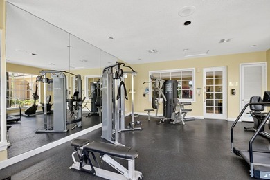 Welcome to this well-appointed two-bedroom, two-bathroom - photo 31