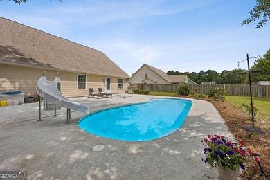 Dreaming of summer days by the pool? This exceptionally - photo 36