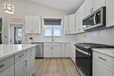 Waterfront 3-bedroom, 2-bathroom ranch on a pond-view lot in the - photo 11
