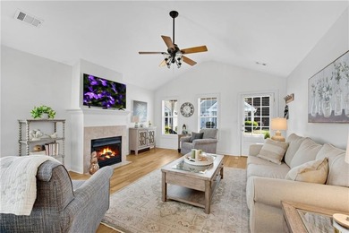 Welcome to this beautifully updated Move-In- Ready cottage - photo 5
