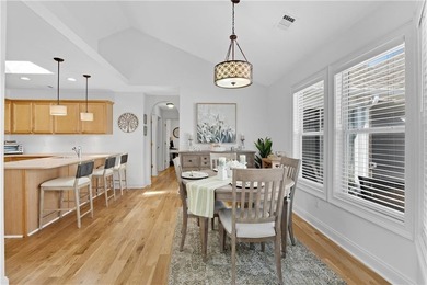 Welcome to this beautifully updated Move-In- Ready cottage - photo 7
