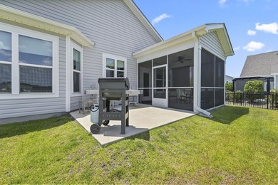 Waterfront 3-bedroom, 2-bathroom ranch on a pond-view lot in the - photo 34