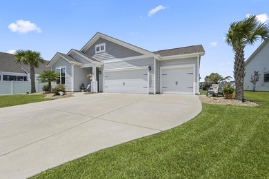 Waterfront 3-bedroom, 2-bathroom ranch on a pond-view lot in the - photo 38