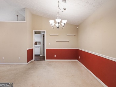 Looking for a good starter home? This is it! You will enjoy a - photo 8