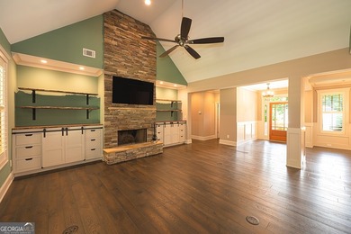 Welcome Home! This ranch style property is located in the heart - photo 4