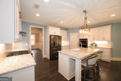 Welcome Home! This ranch style property is located in the heart - photo 6