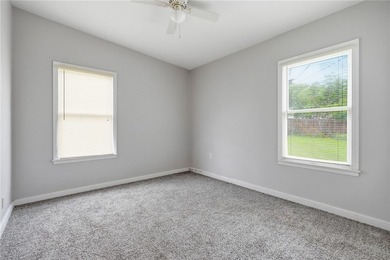 Welcome to 1101 Vance Dr! This charming 3-bedroom, 1.5-bath home - photo 15