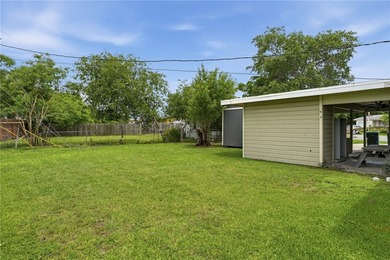 Welcome to 1101 Vance Dr! This charming 3-bedroom, 1.5-bath home - photo 23