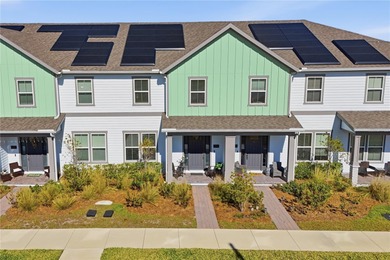 Weslyn Park Lake Townhome/Townhouse For Sale in ST Cloud Florida