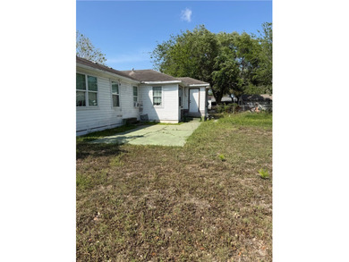 Investor Opportunity in Cuiper Subdivision with a Spacious - photo 4