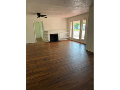 Investor Opportunity in Cuiper Subdivision with a Spacious - photo 8