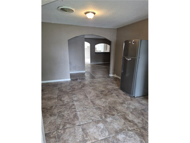 Price REDUCED- 4 bedroom 1 bathe with office or media room. Lots - photo 9