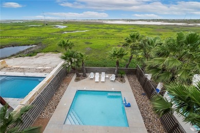 Charming coastal retreat offering 3 bedrooms and 2.5 bathrooms - photo 3