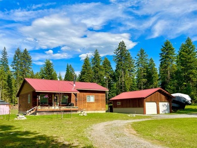 Incredibly private 10 acres with a lovely mix of meadow and - photo 1
