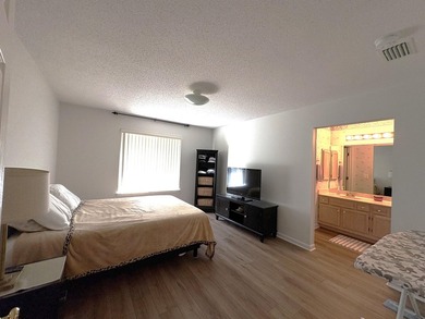 MOVE IN READY home on a quiet cul-de-sac street in the center of - photo 16