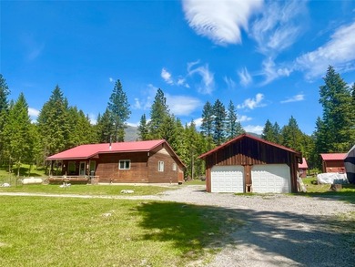 Incredibly private 10 acres with a lovely mix of meadow and - photo 6