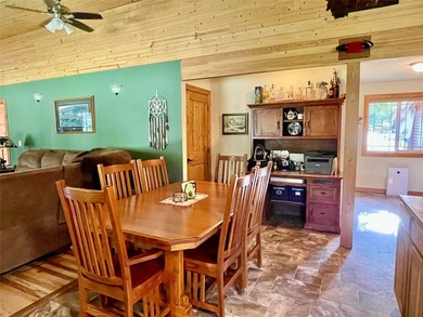 Incredibly private 10 acres with a lovely mix of meadow and - photo 8