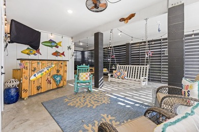 Move-in-ready three-bedroom raised beach home in Marshland Park - photo 30