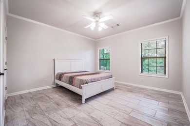 ROOM FOR EVERYONE! Large home in The Country Club of Arkansas - photo 32