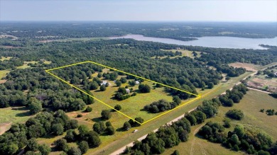 Bell Cow Lake Acreage For Sale in Chandler Oklahoma