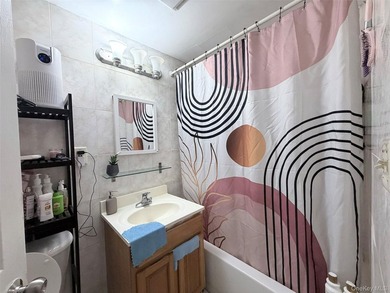 Prime Location in Brooklyn (8th Ave & 40th St) Spacious 2 - photo 4
