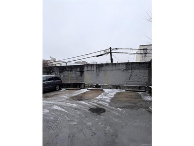 Prime Location in Brooklyn (8th Ave & 40th St) Spacious 2 - photo 8