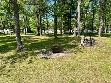 Welcome to this move in ready condo in the desirable Clear Lake - photo 22