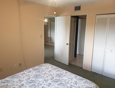 This is the LOCATION to be If YOU want to LIVE in the HEART of - photo 20