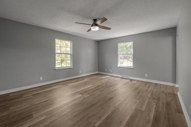 **Click on the Virtual Tour section to see the video walk - photo 31