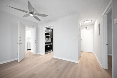 Rare once-in-a-lifetime opportunity to own the only 2 adjoining - photo 32