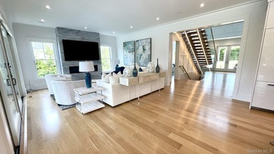 Now complete, this stunningly new transitional home has a Wow - photo 6