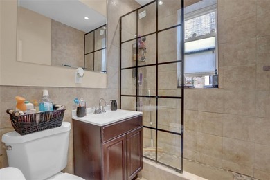 Step into a fantastic well maintain 2 family home with unlimited - photo 8