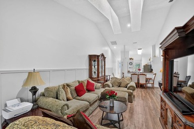 Beautiful 3 bedroom, 2 bathroom townhome with water view. See - photo 23