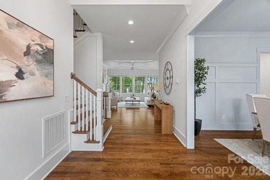 Welcome to your private lakeside retreat in The Point, situated - photo 14