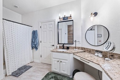 This exceptional dual dwelling property delivers quality - photo 15