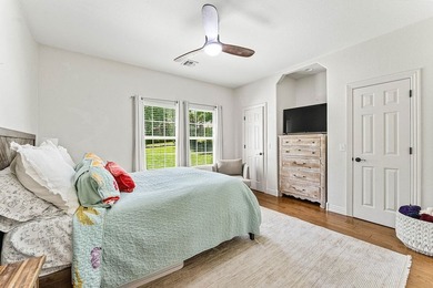 This exceptional dual dwelling property delivers quality - photo 21