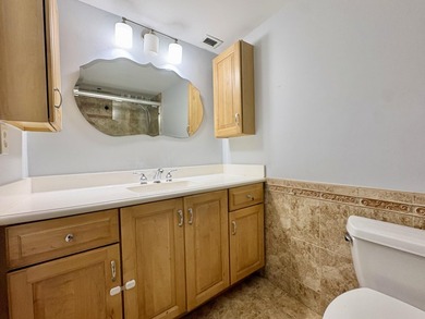 Live in the heart of Boca Raton in this spacious 2-bedroom - photo 23