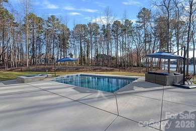 Welcome to your private lakeside retreat in The Point, situated - photo 25