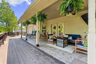 This exceptional dual dwelling property delivers quality - photo 26
