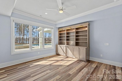 Welcome to your private lakeside retreat in The Point, situated - photo 27