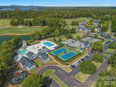 Welcome to your private lakeside retreat in The Point, situated - photo 32