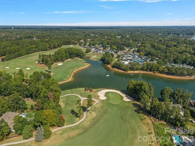 Welcome to your private lakeside retreat in The Point, situated - photo 35